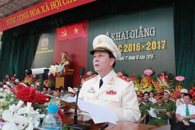 Đồng chí Trung tướng, GS, TS. Nguyễn Xuân Yêm - Giám Đốc Học viện CSND phát biểu tại Lễ khai giảng